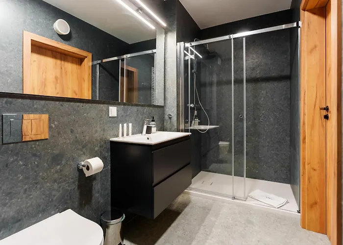 Apart111 Premium Basen W Cenie *