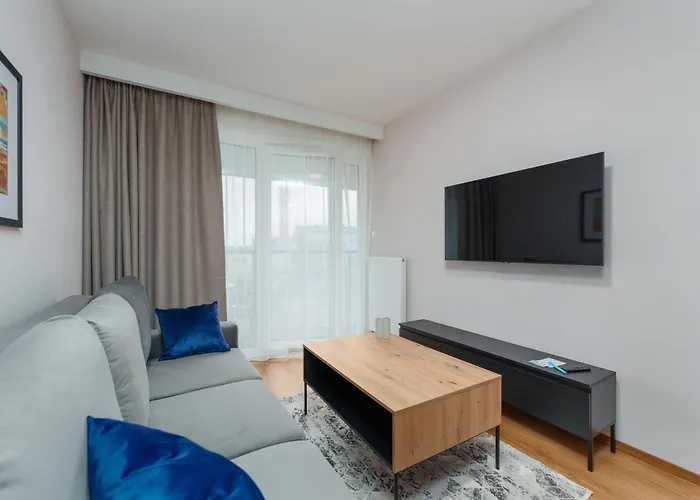 Apart111 Premium Basen W Cenie *