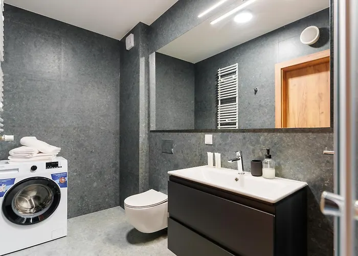 Apart111 Premium Basen W Cenie *